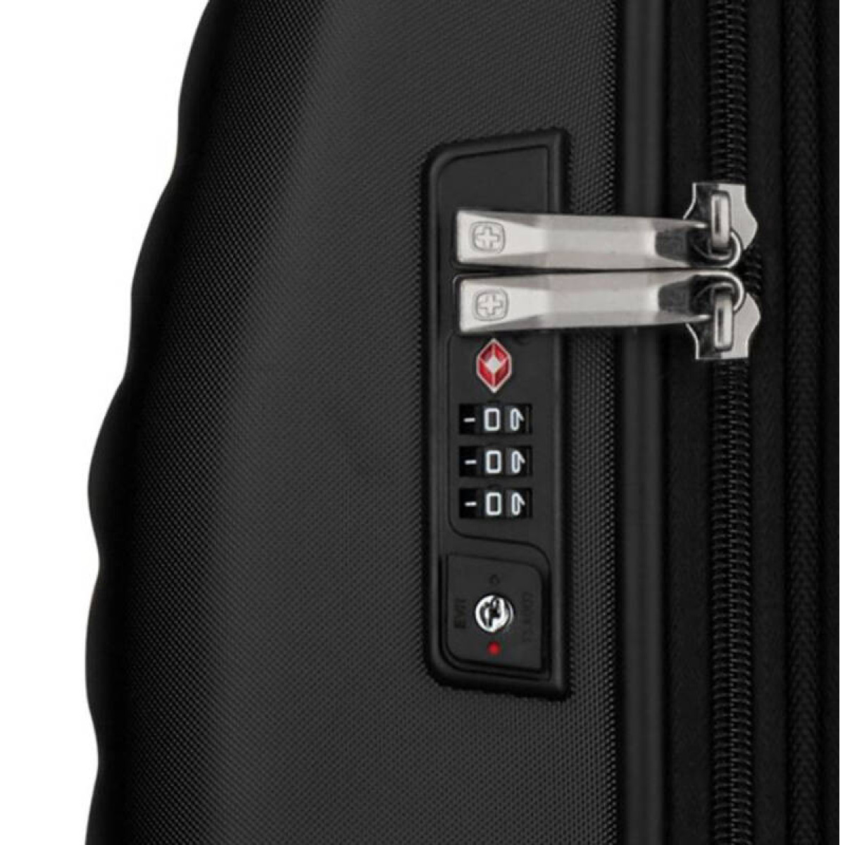 Чемодан WENGER Lumen 604339 черный 61 л 2