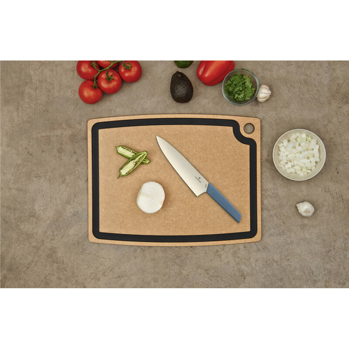 Доска разделочная Gourmet Series VICTORINOX 7.4130 3