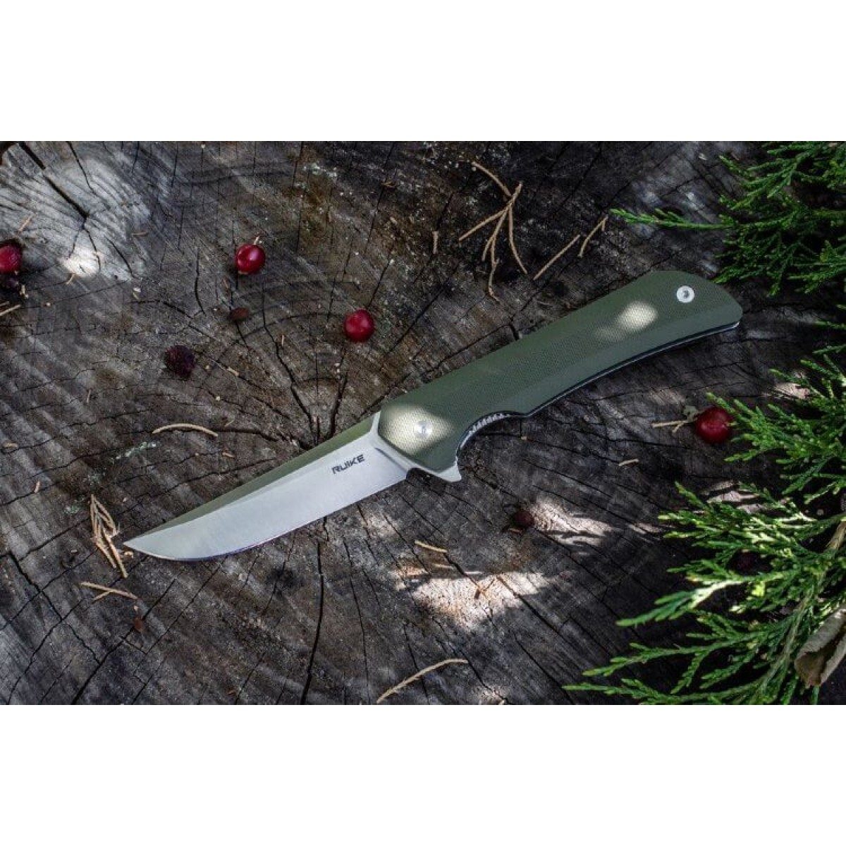 Нож Ruike Hussar P121 Green 5