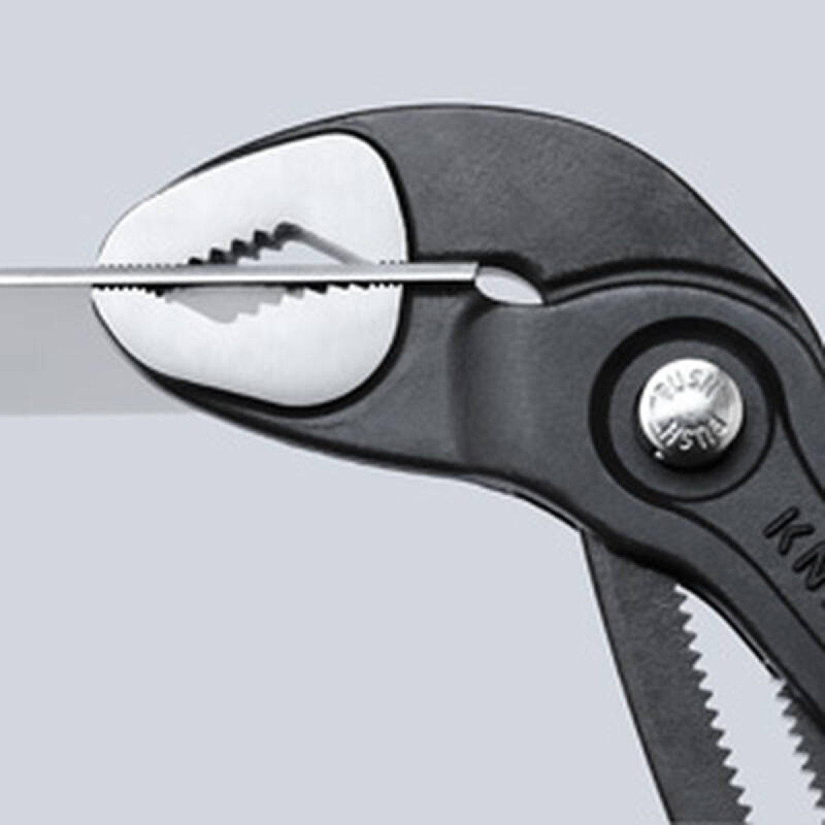 Клещи переставные KNIPEX COBRA KN-8701250SB с фиксатором 50 мм 4