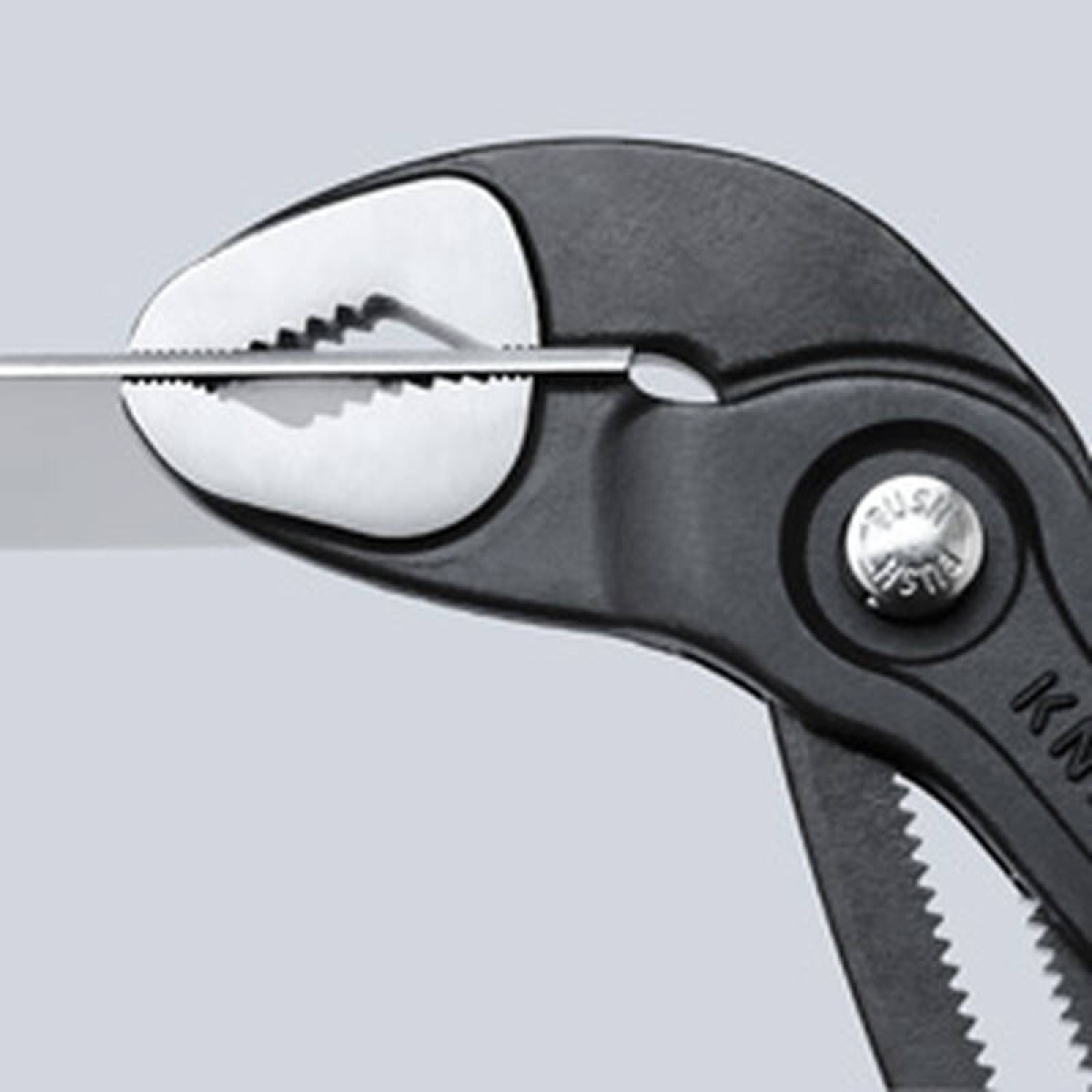 Клещи переставные KNIPEX COBRA KN-8701250 с фиксатором 50 мм 3