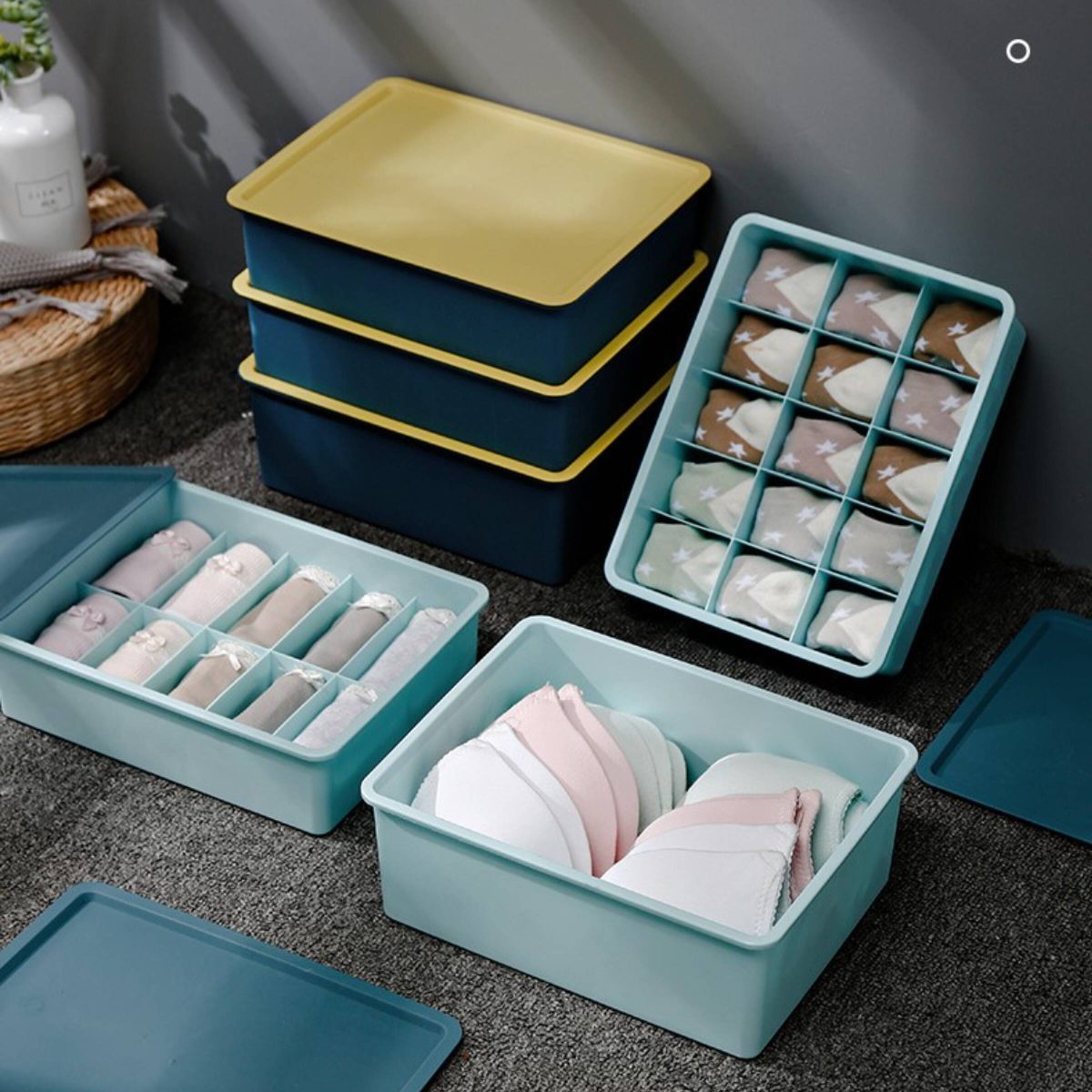 Контейнер для хранения вещей с крышкой Nordic Tales Storage S Blue 10