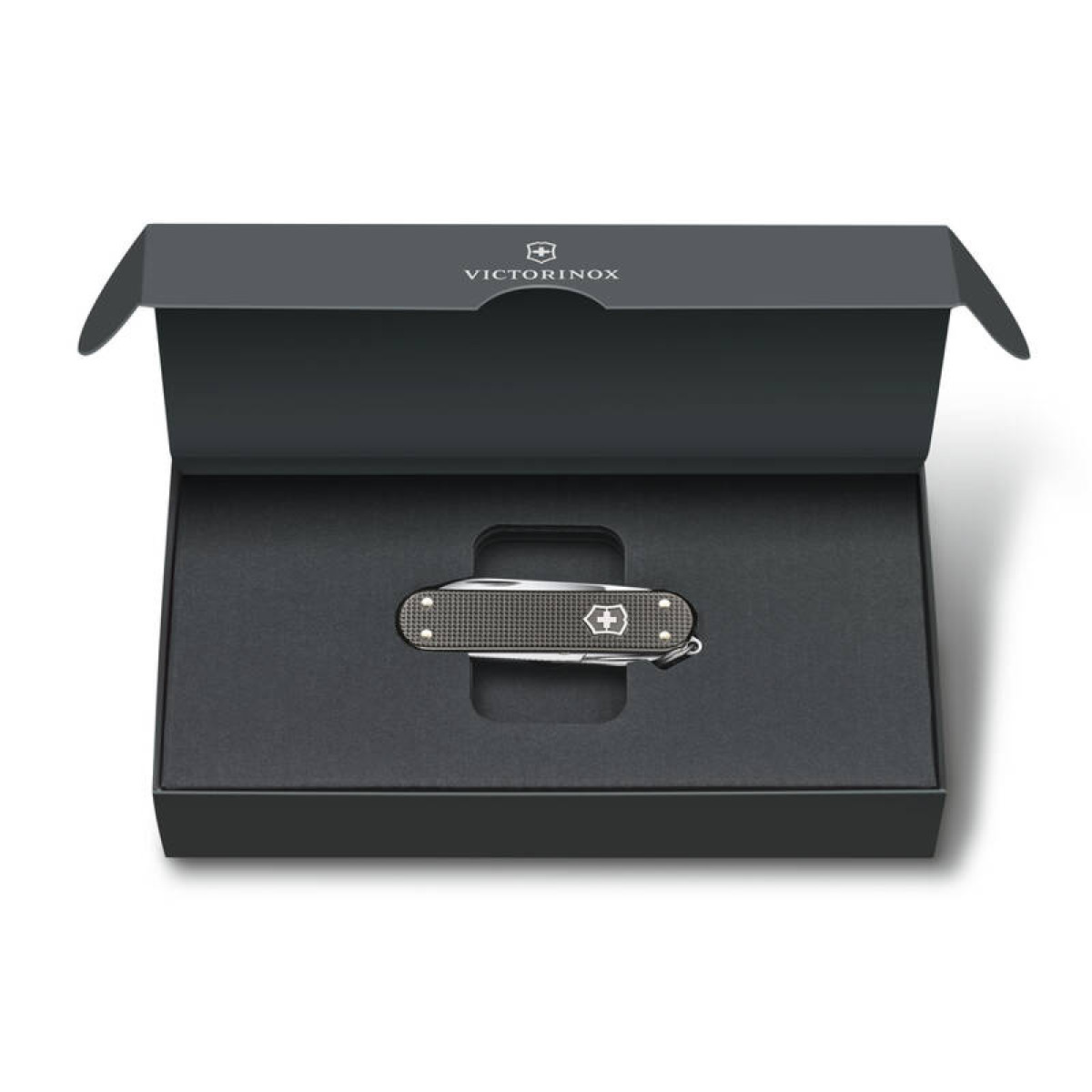 Нож-брелок Classic Alox 2022 Victorinox 0.6221.L22 3