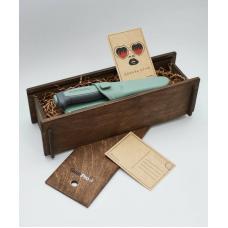 Нож туристический Morakniv Basic 546 2021 Edition в деревянной коробке 13957-knifebox, нержавеющая сталь, с ножнами, подарочный набор