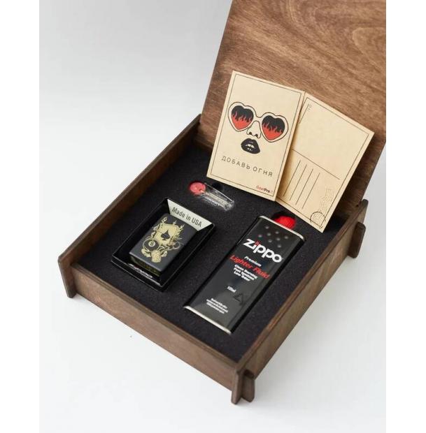 Подарочный набор оригинальная зажигалка Zippo 49257 с топливом 125 мл + кремнии в деревянной коробке 49257-50r-box
