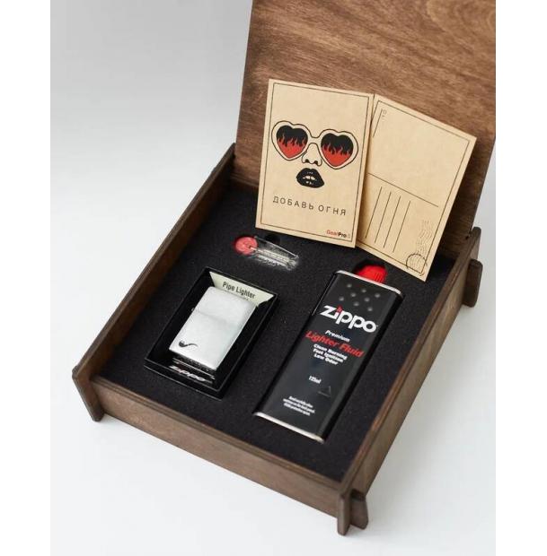 Подарочный набор зажигалка для трубок Zippo 200PL с топливом 125 мл + кремнии в деревянной коробке 200PL-50r-box