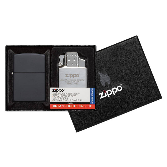 Подарочный набор: зажигалка и газовый вставной блок Zippo 218-090204