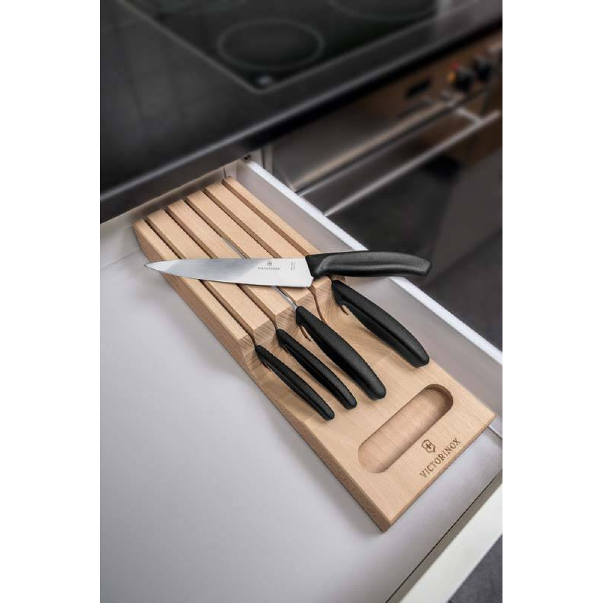 Набор Victorinox кухонный, 5 предметов, в подставке из бука 4