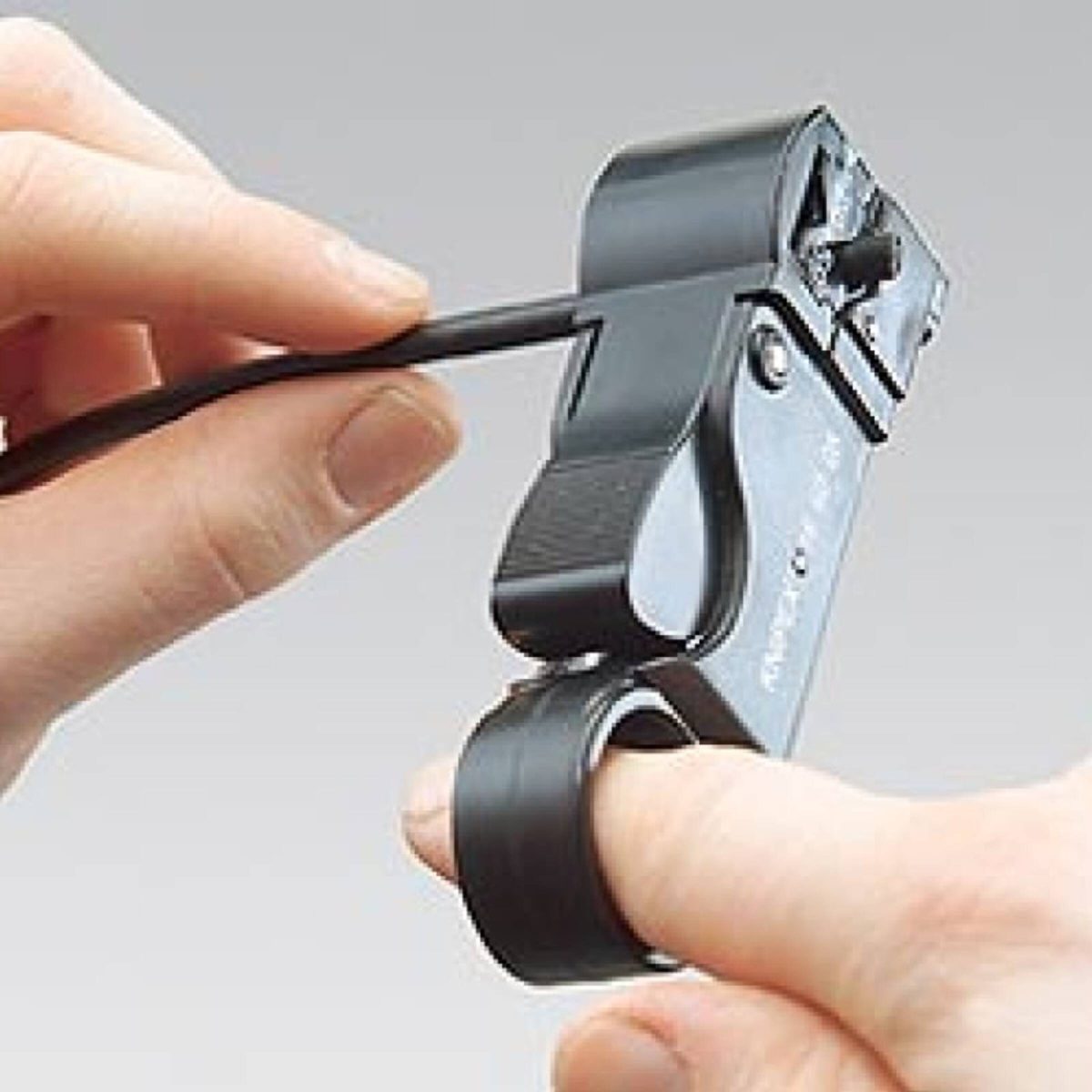 Стриппер коаксиальных кабелей KNIPEX KN-166005SB 3