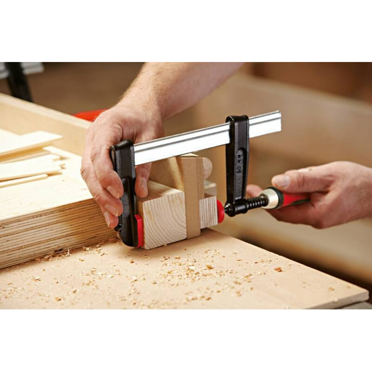 Струбцина чугунная Bessey 800/120 BE-TPN80S12BE 3