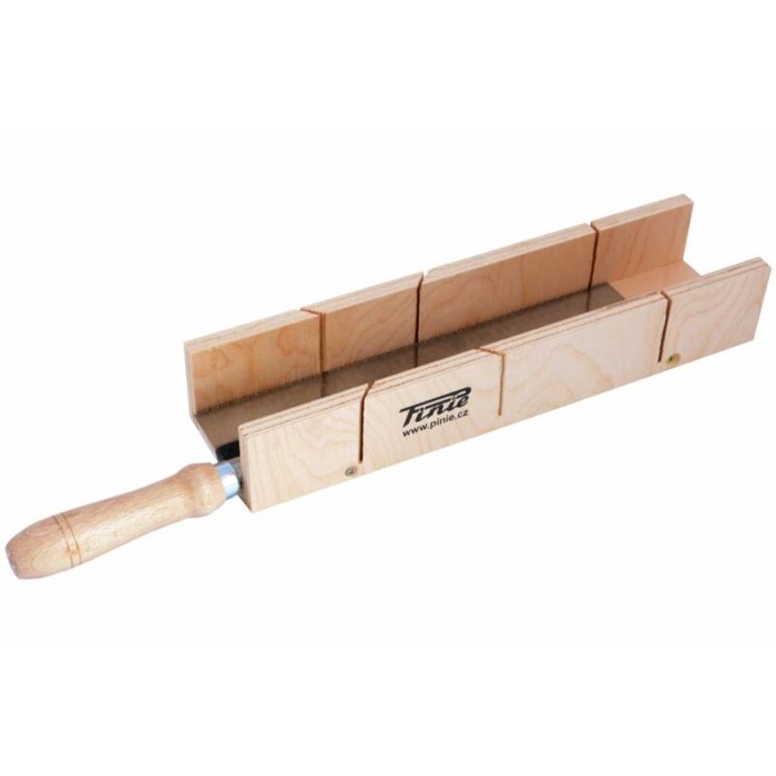 Стусло из фанеры с ножовкой PINIE 29-300574010 300х57х40мм