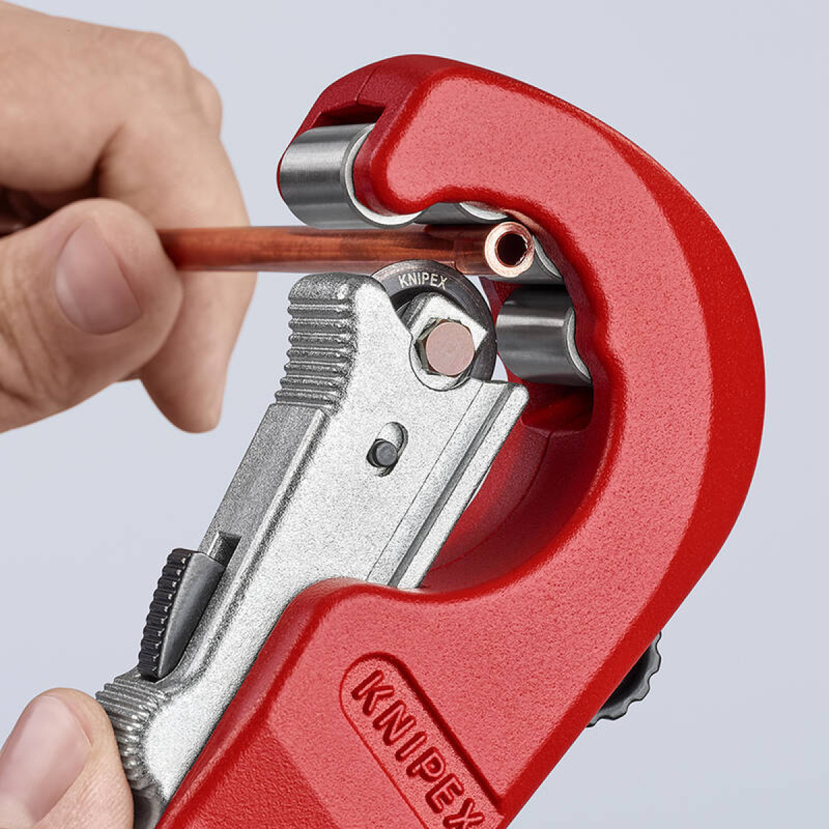 Труборез KNIPEX TubiX KN-903102SB 3