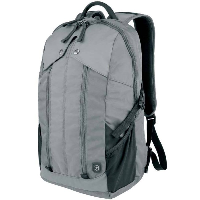 Рюкзак Victorinox Altmont 3.0 Slimline 15,6'', серый, 30x18x48 см, 27 л