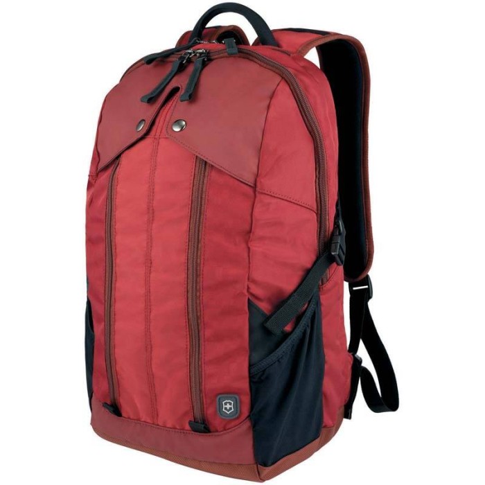Рюкзак Victorinox Altmont 3.0 Slimline 15,6'', красный, 30x18x48 см, 27 л