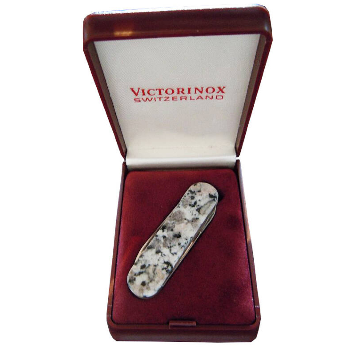 Нож-брелок Victorinox Classic LE, 58 мм, 4 функции, рукоять из натурального камня, "Rosa Betha" (под 3