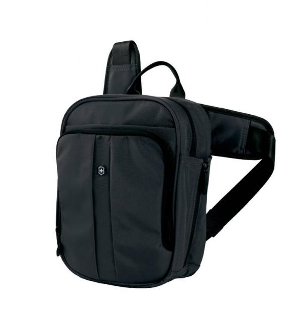 Сумка Victorinox Deluxe Travel Companion, с наплечными ремнями, черная, 21x10x27 см, 6л 31174201