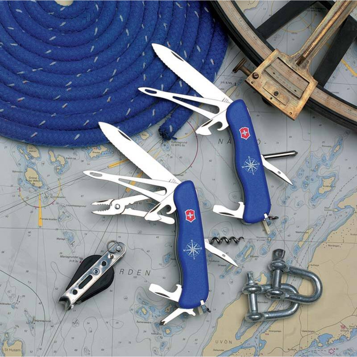 Нож Victorinox Skipper, 111 мм, 17 функций, синий 4