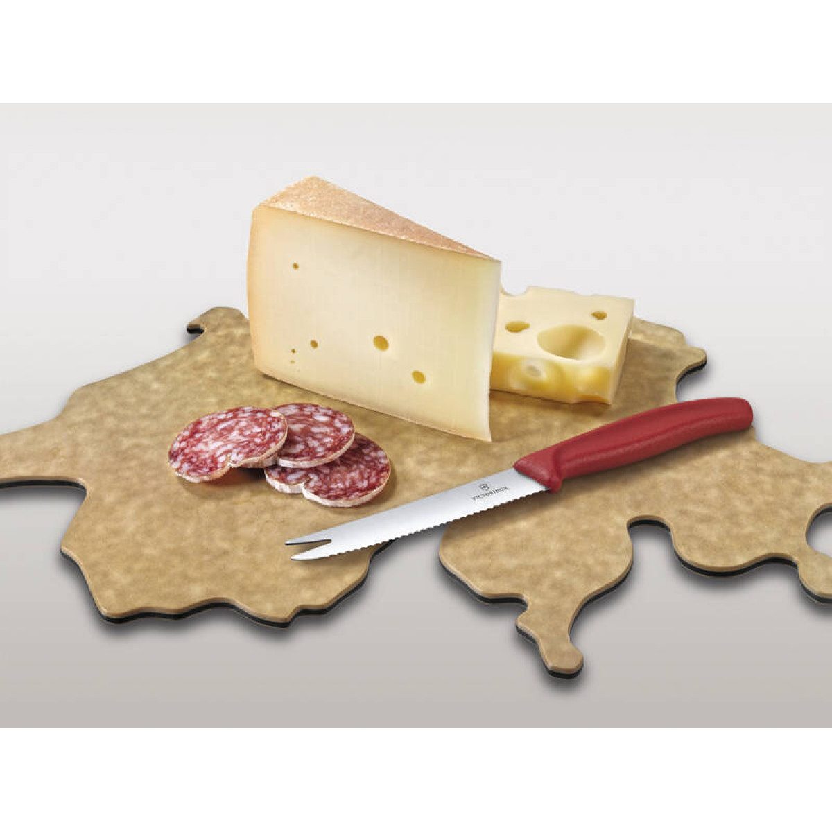 Набор Victorinox Swiss Map: нож для овощей и сыра 11 см + разделочная доска Epicurean 2