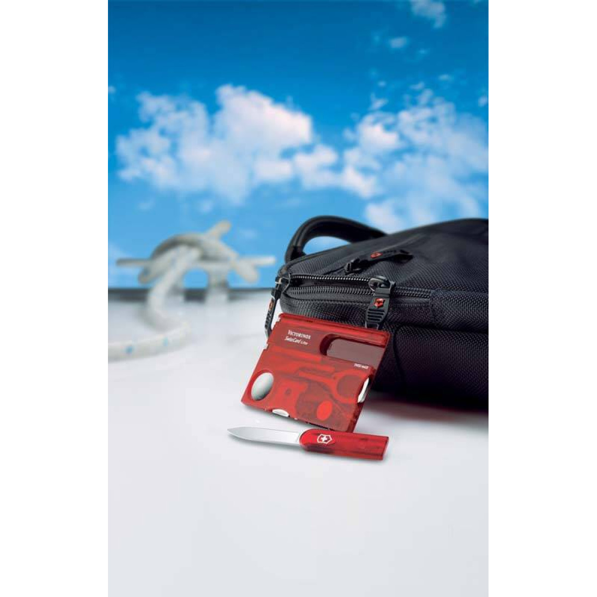 Швейцарская карточка Victorinox SwissCard Lite, красная 5