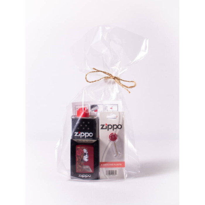 Набор из зажигалки Zippo 28830 c топливом 125 мл и кремнями
